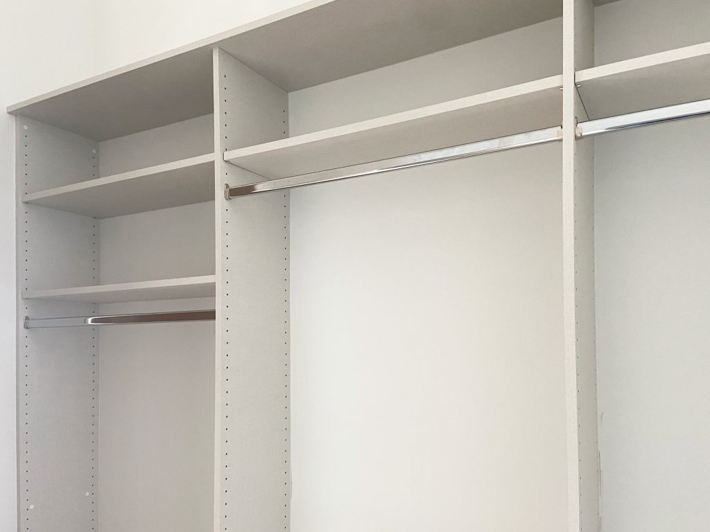 Walk-in Closet